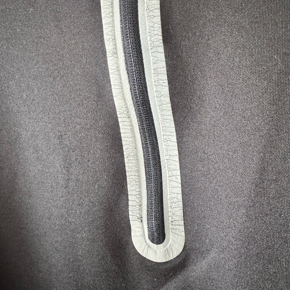 Saucony fleece line Quarter Zip - Picture 3 of 4